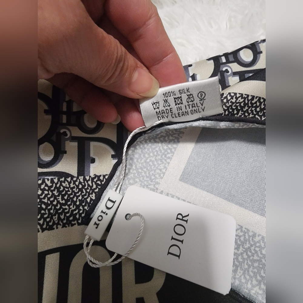 Black and White Monogram Scarf - Picture 9 of 9